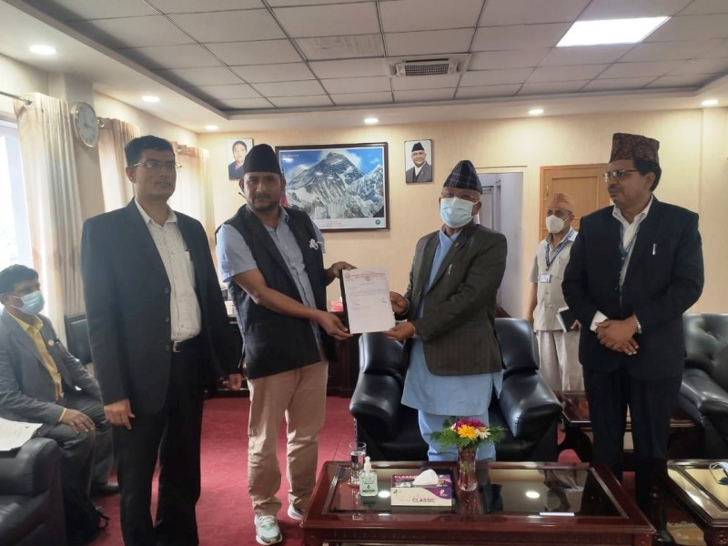 आरक्षपीडित प्रति घरपरिवारलाई १० कट्ठा जमिन वा ६० लाख रुपैयाँ मुआब्जा रकम दिनुपर्ने प्रस्ताव